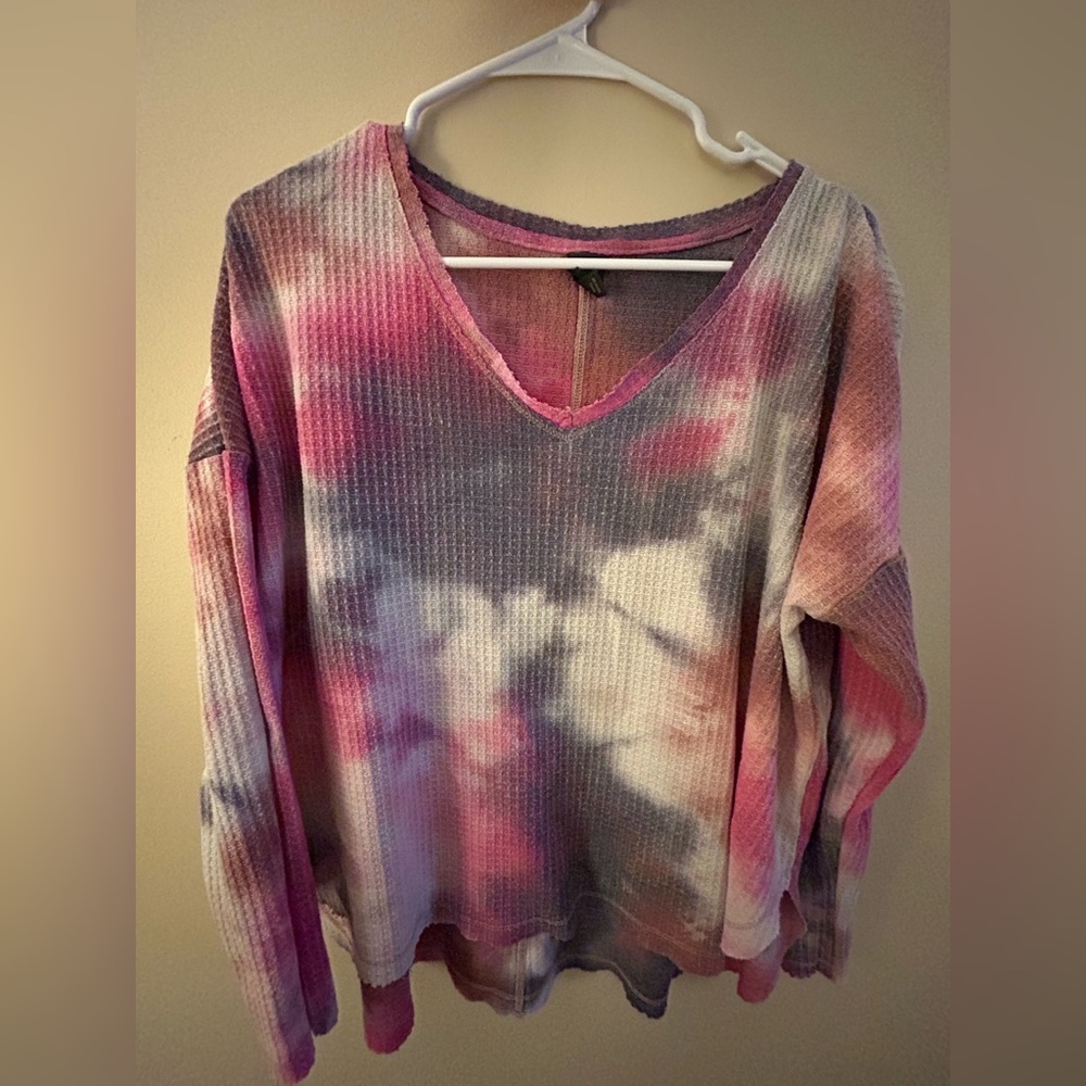 Wild Fable pink and purple tie dye top - Size medium